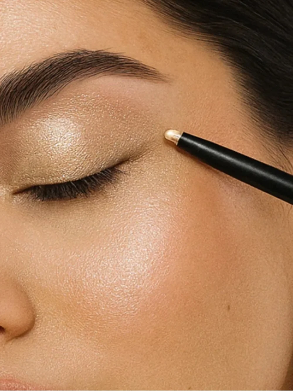 Dear Midnight Dual Ended Eyeshadow Stick & Blender Champagne Dream